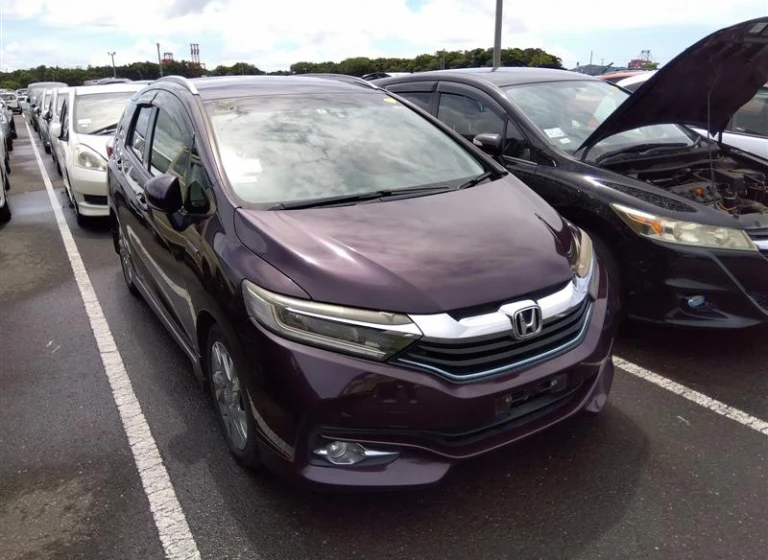 Honda SHUTTLE 2015 года GP7-1001357 ID: 488213
