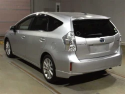 Toyota PRIUS ALPHA 2012 года ZVW41-3169945 ID: 556913 4