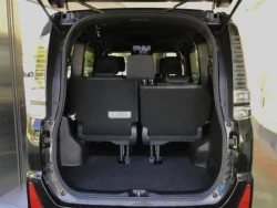 Toyota VOXY 2018 года ZRR80-0479105 ID: 509610 7
