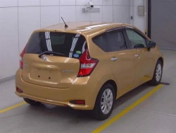 Nissan NOTE 2018 года HE12-231932 ID: 554772 15