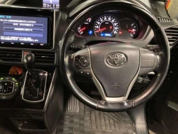 Toyota VOXY 2018 года ZRR80-0431685 ID: 492325 5