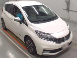 Nissan NOTE 2016 года HE12-021845 ID: 496700 21