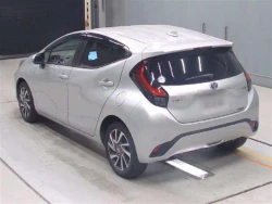 Toyota AQUA 2022 года MXPK11-2091549 ID: 561185 3