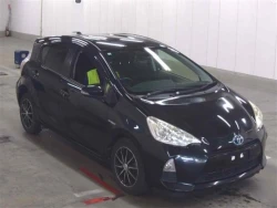 Toyota AQUA 2012 года NHP10-6004757 ID: 485272 0