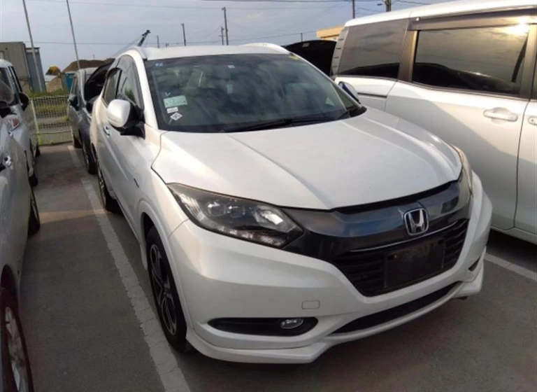 Honda VEZEL HYBRID 2015 года RU3-1122460 ID: 486530
