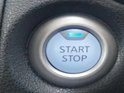 Nissan NOTE 2018 года SNE12-015389 ID: 498399 11