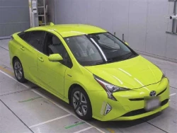 Toyota PRIUS 2016 года ZVW50-8045972 ID: 557631 1