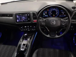 Honda VEZEL HYBRID 2014 года RU4-1016234 ID: 560985 6