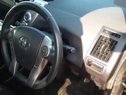 Toyota PRIUS ALPHA 2015 года ZVW41-3392864 ID: 538700 7
