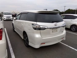 TOYOTA WISH 2012г ZGE20 2
