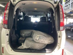 Toyota ESQUIRE 2015 года ZWR80-0137035 ID: 560867 14