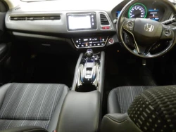 Honda VEZEL HYBRID 2015 года RU4-1101851 ID: 556994 5