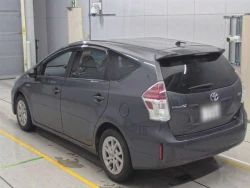 Toyota PRIUS ALPHA 2015 года ZVW41-3392864 ID: 538700 5