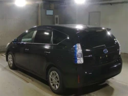 Toyota PRIUS ALPHA 2014 года ZVW41-0012175 ID: 561359 3