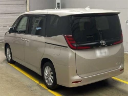 Toyota NOAH 2022 года MZRA90-0007040 ID: 556927 4