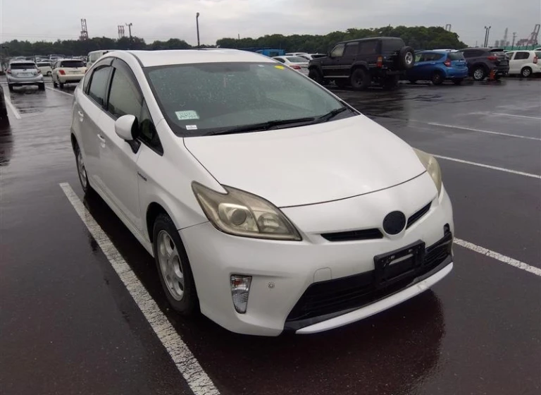 Toyota PRIUS 2012 года ZVW30-5393917 ID: 486321