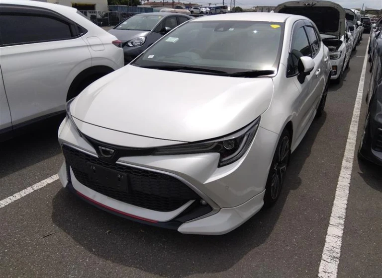 Toyota COROLLA SPORT 2020 года NRE210-1008796 ID: 538864