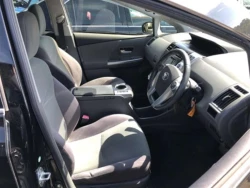 Toyota PRIUS ALPHA 2012 года ZVW41-3167209 ID: 561279 5