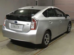 Toyota PRIUS 2013 года ZVW30-1723236 ID: 556924 2