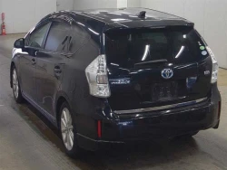 Toyota PRIUS ALPHA 2013 года ZVW41-3334981 ID: 537194 2