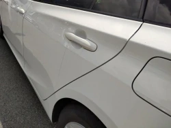 Toyota PRIUS 2018 года ZVW50-6136698 ID: 489206 17
