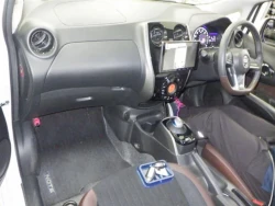 Nissan NOTE 2017 года HE12-086871 ID: 554376 4