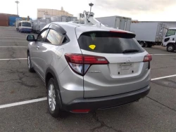 Honda VEZEL HYBRID 2015 года RU4-1009320 ID: 515382 4