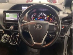 Toyota NOAH 2021 года ZRR80-0672251 ID: 560868 9