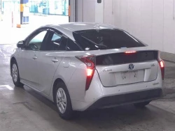 Toyota PRIUS 2016 года ZVW50-8049895 ID: 553361 2