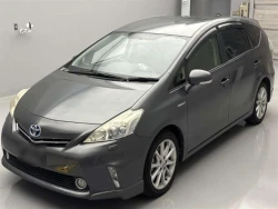 Toyota PRIUS ALPHA 2012 года ZVW41-3127624 ID: 560861 3