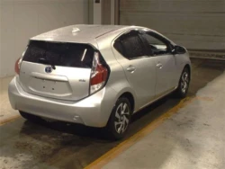 Toyota AQUA 2015 года NHP10-6379730 ID: 466958 2