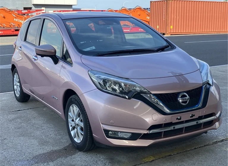 Nissan NOTE 2018 года HE12-222123 ID: 556316