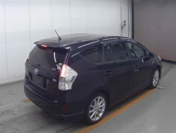 Toyota PRIUS ALPHA 2014 года ZVW41-0014145 ID: 556902 4