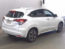 Honda VEZEL HYBRID 2015 года RU3-1119233 ID: 559963 4
