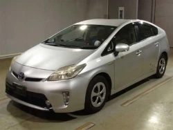 Toyota PRIUS 2013 года ZVW30-1723236 ID: 556924 0