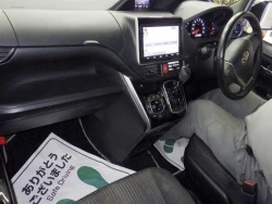 Toyota VOXY 2018 года ZRR80-0473813 ID: 490545 5