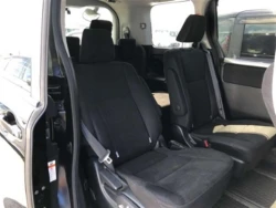 Toyota NOAH 2016 года ZWR80-0181141 ID: 488458 6