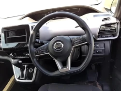 Nissan SERENA 2018 года C27-008347 ID: 493363 10
