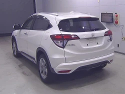 Honda VEZEL HYBRID 2014 года RU4-1016234 ID: 560985 4